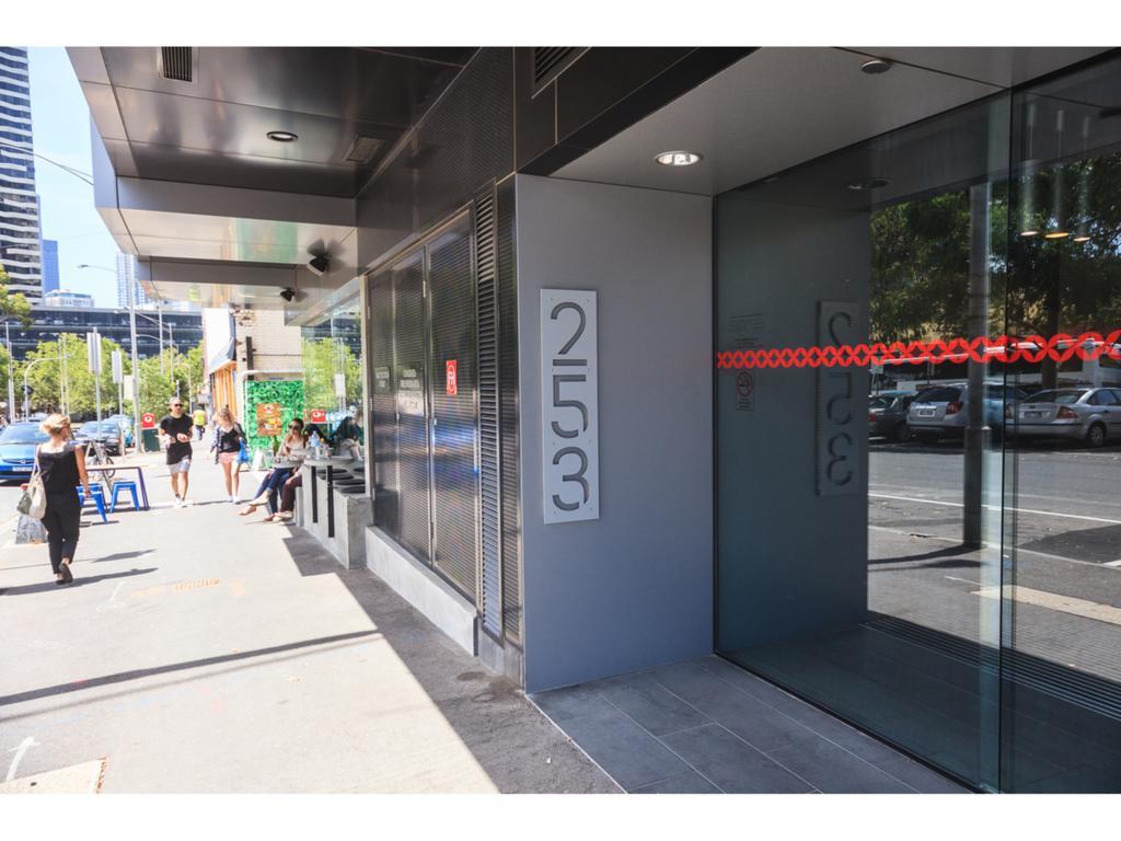 Mono Apartments On Franklin Street ملبورن الغرفة الصورة
